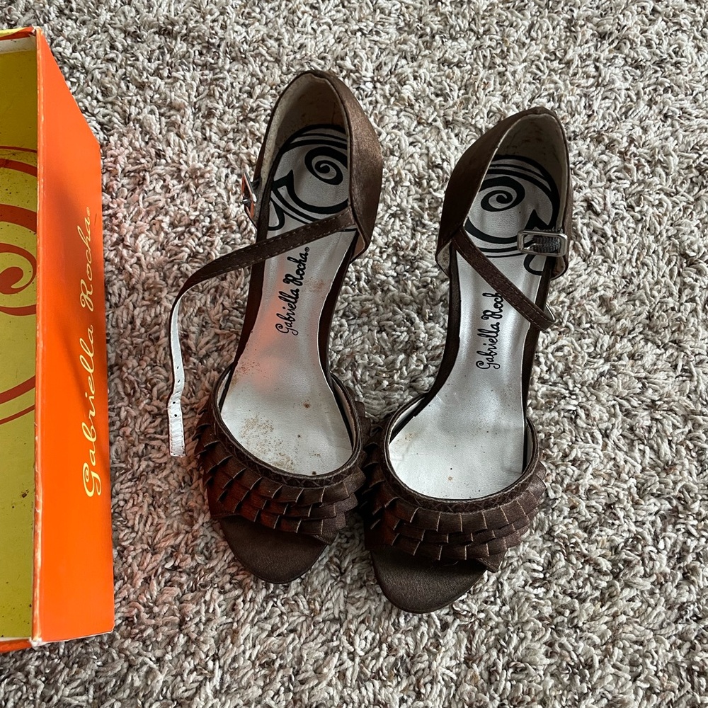 Brown shoes for wedding or prom